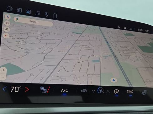 New 2026 Chevrolet Traverse LT image 14