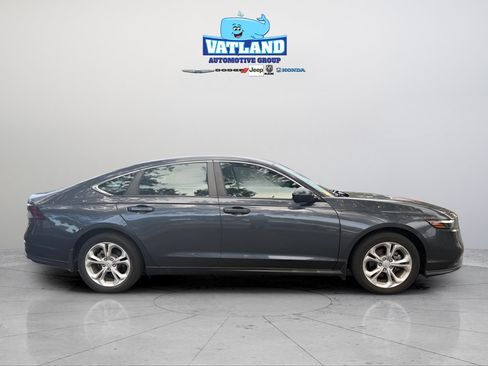 Used 2023 Honda Accord LX image 6