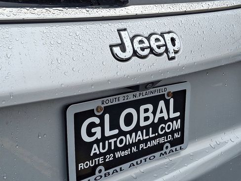 Used 2024 Jeep Compass Limited AWD/4WD image 30