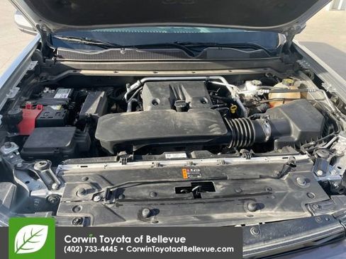 Used 2023 Chevrolet Colorado LT w/ LT Convenience Package II image 22