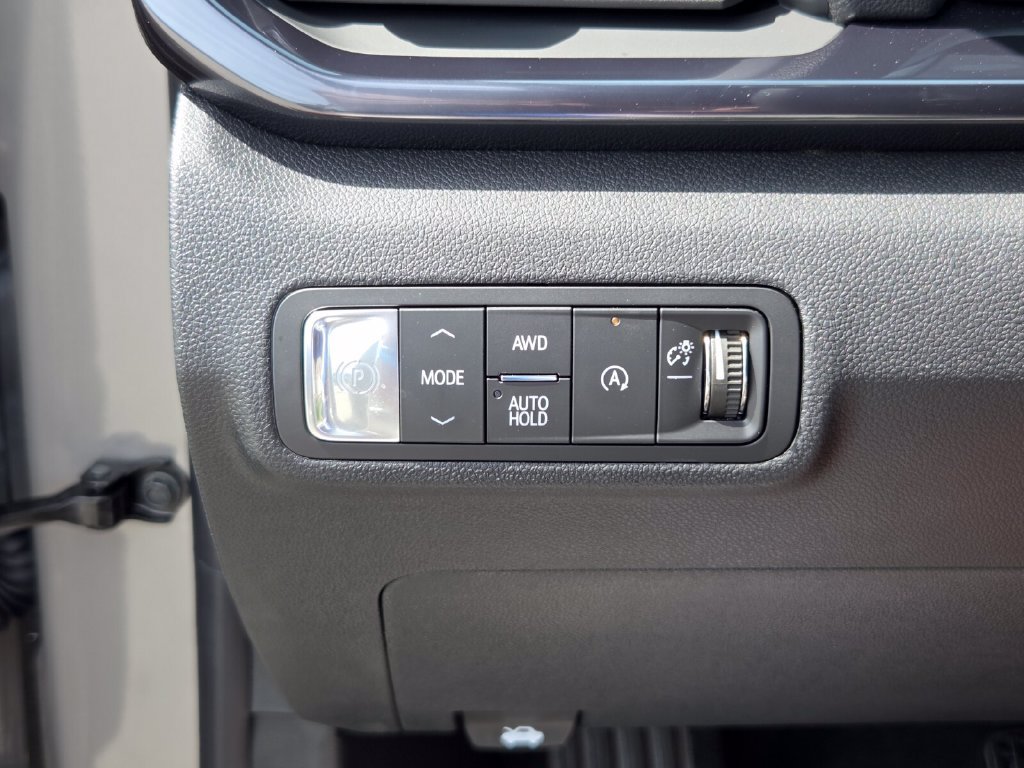 New 2026 GMC Terrain AT4 AWD/4WD image 25