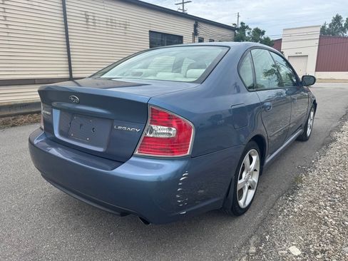 Used 2006 Subaru Legacy 2.5i Limited image 3