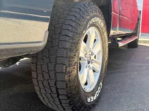 Used 2014 Ford F150 XLT AWD/4WD image 7