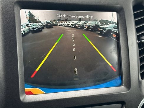 Used 2020 Jeep Cherokee Trailhawk w/ Cold Weather Group image 19