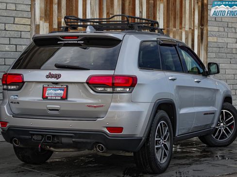 Used 2018 Jeep Grand Cherokee Trailhawk w/ Trailhawk Luxury Group AWD/4WD image 7
