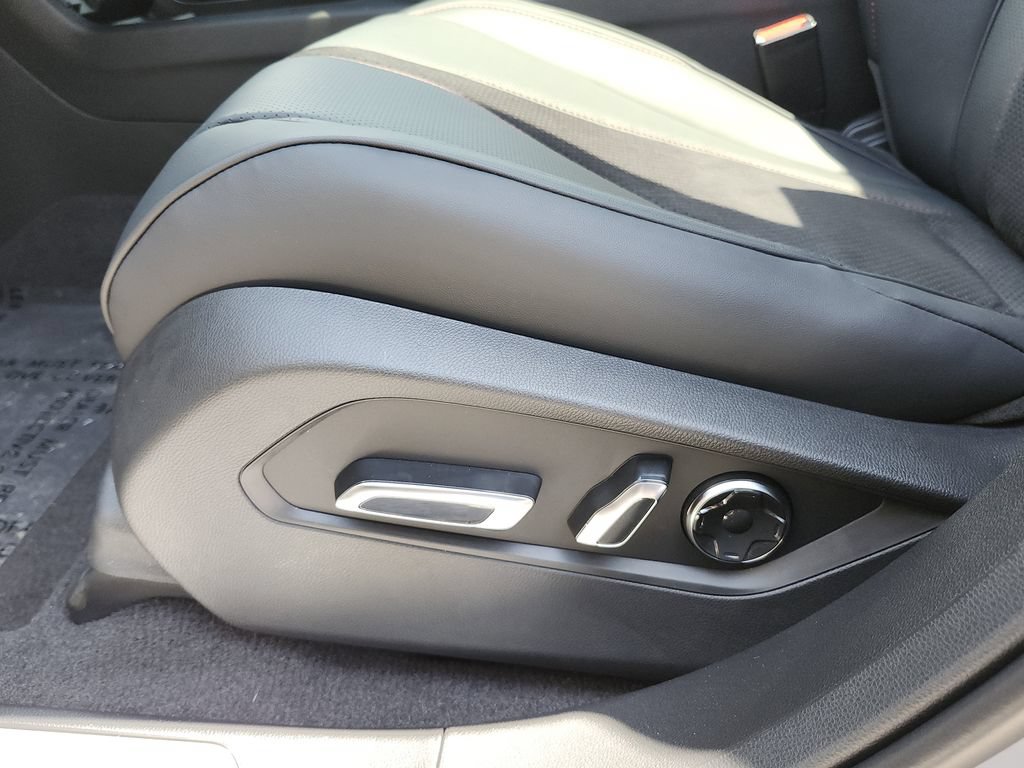New 2026 Acura RDX w/ Advance Package AWD/4WD image 21