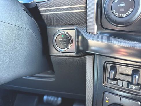 Used 2023 Ford F150 Platinum w/ Equipment Group 701A High image 17