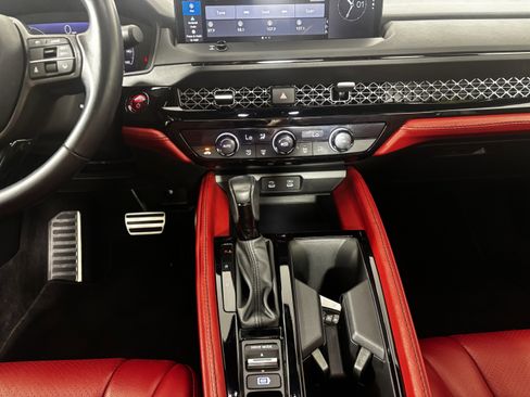 Used 2024 Honda Accord Sport image 24