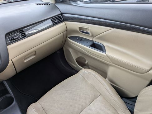 Used 2016 Mitsubishi Outlander SE image 15