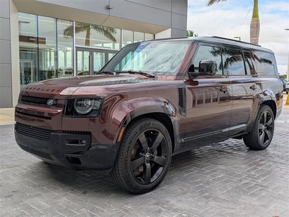 New 2025 Land Rover Defender 130 X-Dynamic SE