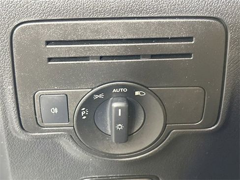 Used 2020 Mercedes-Benz Metris image 20