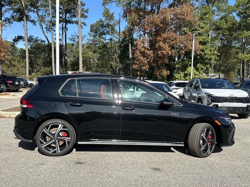 New 2026 Volkswagen GTI SE FWD image 33