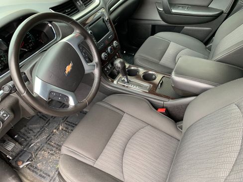 Used 2016 Chevrolet Traverse LT w/ Style and Technology Package AWD/4WD image 13