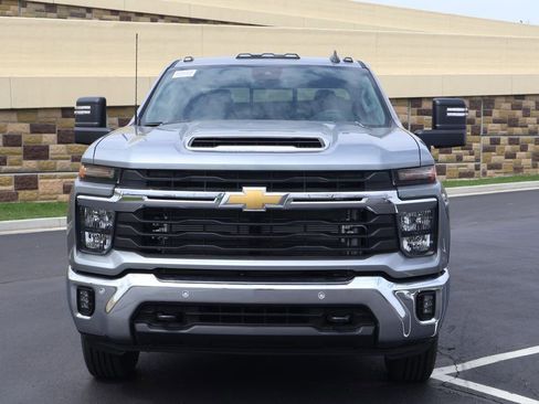 New 2026 Chevrolet Silverado 2500 LT w/ All Star Edition AWD/4WD image 2