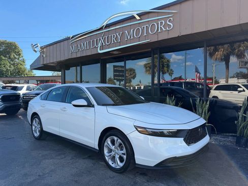 Used 2023 Honda Accord LX image 2