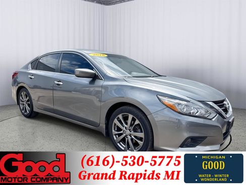 Used 2018 Nissan Altima 2.5 SR w/ SR Special Edition FWD image 1