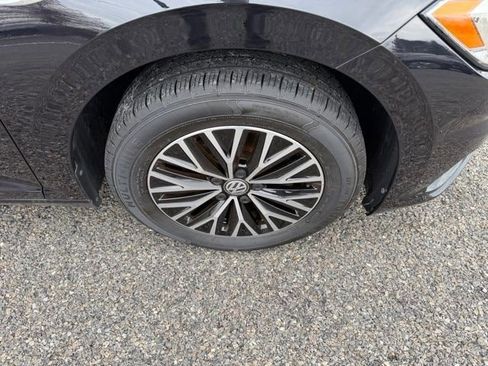 Used 2019 Volkswagen Jetta SEL image 22