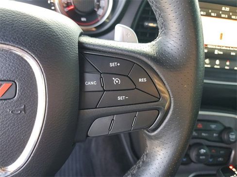 Used 2018 Dodge Challenger R/T Scat Pack image 29