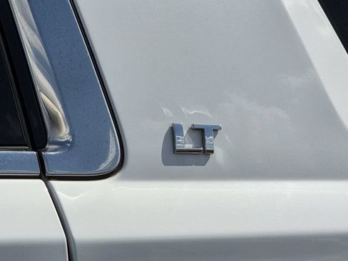 Used 2020 Chevrolet Tahoe LT AWD/4WD image 38