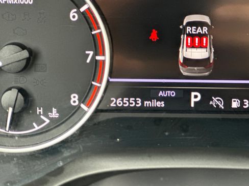 Used 2025 Nissan Rogue SV image 28