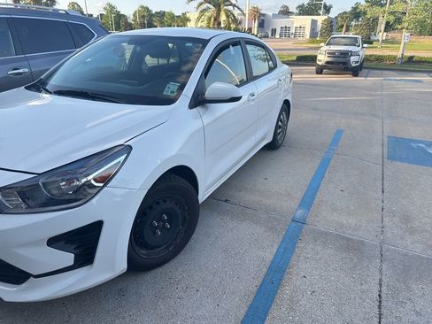 Used 2023 Kia Rio S image 1