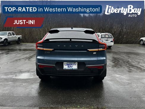 Used 2023 Volvo C40 P8 Recharge Ultimate w/ Protection Package Premier image 11