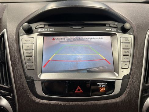 Used 2011 Hyundai Tucson GLS w/ Navigation Pkg 2 image 29