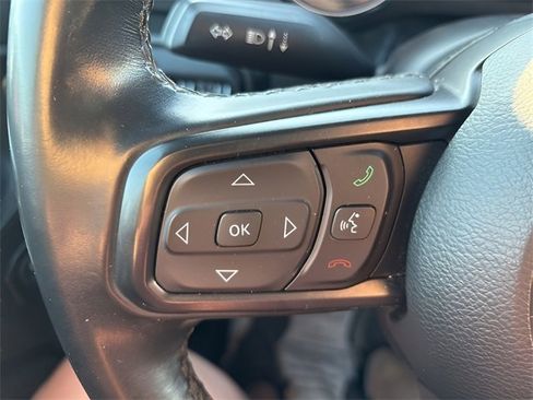Used 2022 Jeep Wrangler Unlimited Sport w/ Technology Group image 10
