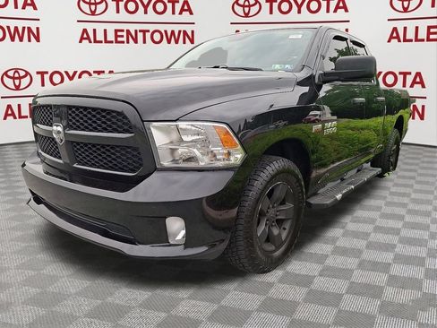 Used 2018 RAM 1500 Express AWD/4WD image 3