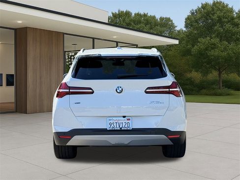 Used 2025 BMW X3 xDrive30i image 9