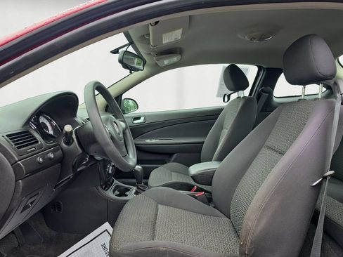 Used 2009 Pontiac G5 w/ Appearance Package FWD image 10