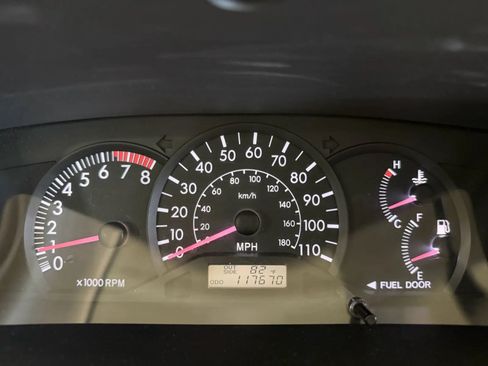 Used 2003 Toyota Corolla FWD image 13