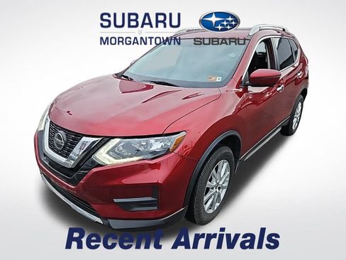 Used 2018 Nissan Rogue SV w/ Premium Package image 1