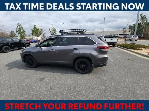Used 2019 Toyota Highlander SE image 8