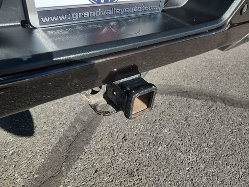 Used 2019 Chevrolet Silverado 1500 High Country image 13