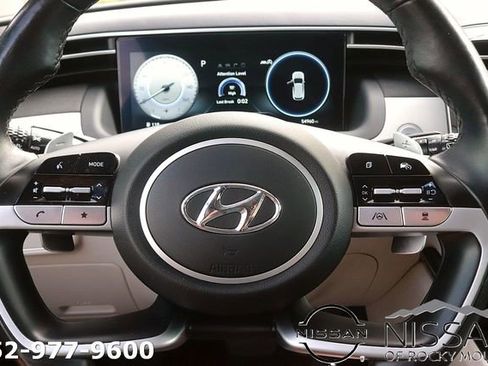 Used 2024 Hyundai Tucson Limited AWD/4WD image 18