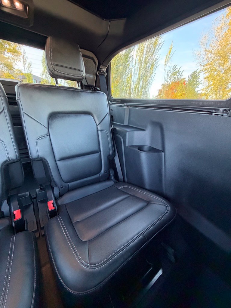Used 2025 Ford Bronco Badlands AWD/4WD image 27
