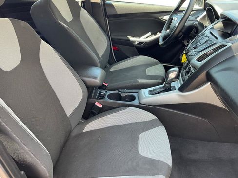 Used 2012 Ford Focus SE FWD image 10