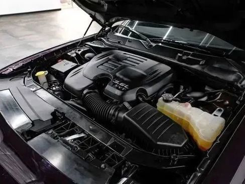 Used 2020 Dodge Challenger SXT RWD image 50