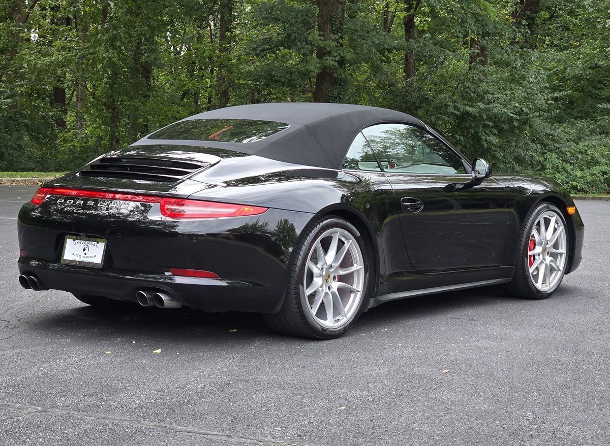 Used 2015 Porsche 911 Carrera 4S AWD/4WD image 14