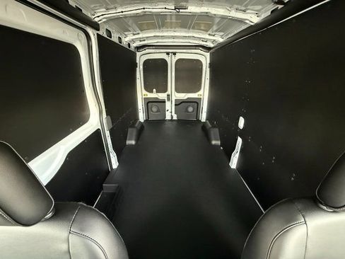 New 2026 Ford Transit 250 148 Medium Roof w/ Load Area Protection Package image 33