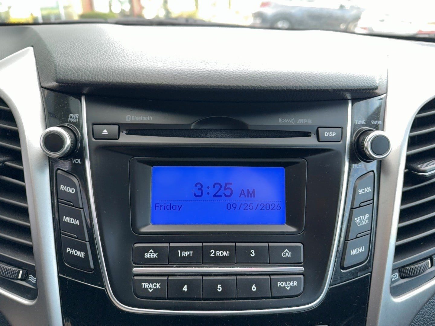 Used 2013 Hyundai Elantra GT FWD image 8