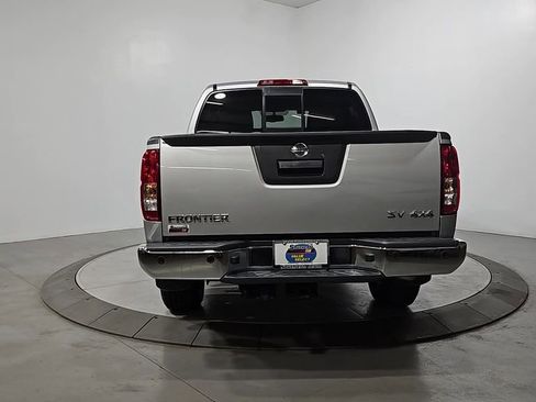 Used 2019 Nissan Frontier SV w/ Value Truck Package image 4