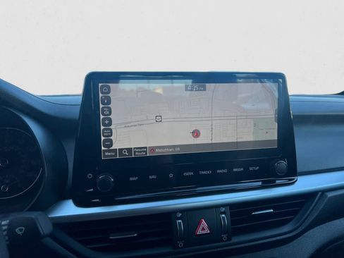 Certified 2024 Kia Forte GT-Line image 20