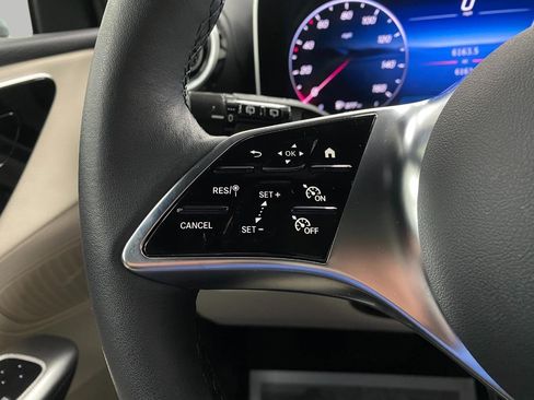 Certified 2026 Mercedes-Benz GLC 300 4MATIC image 15