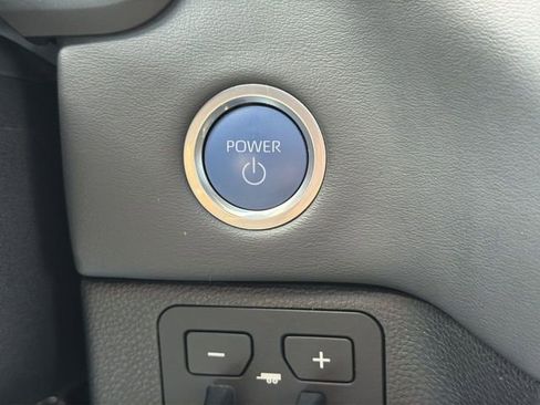 Used 2023 Toyota Tundra Platinum RWD image 20
