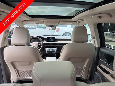 Used 2022 Lincoln Corsair Reserve w/ Equipment Group 201A AWD/4WD image 13