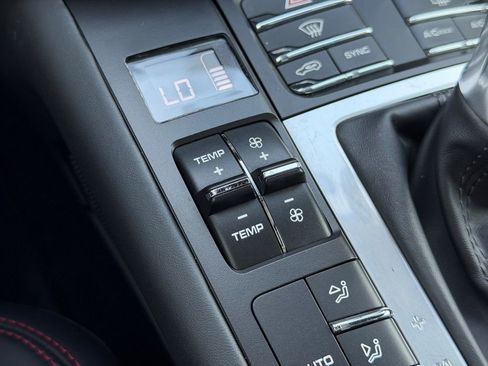 Used 2021 Porsche Macan GTS AWD/4WD image 33