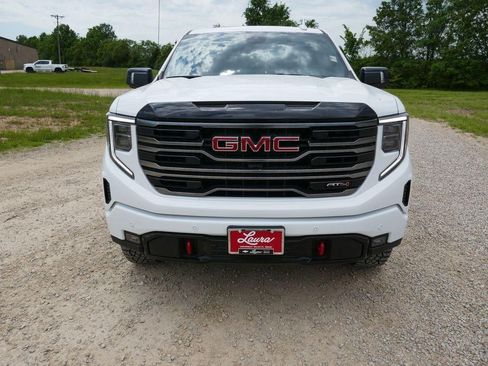 New 2026 GMC Sierra 1500 AT4 w/ AT4 Premium Package AWD/4WD image 9