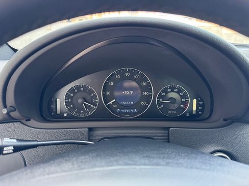 Used 2009 Mercedes-Benz CLK 350 Coupe image 17